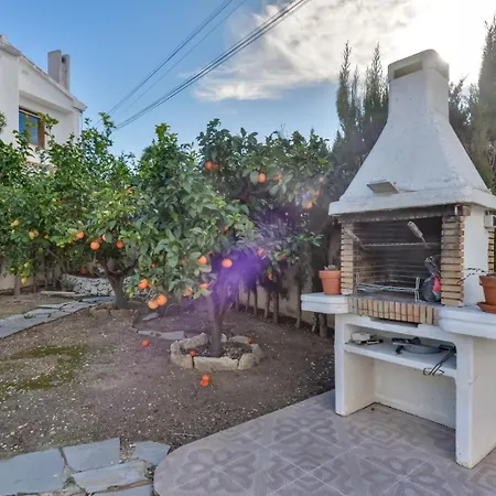 Villa Park, Casa Con Terraza Y Piscina Y Parking, Ideal Familias, Parking Incluido *